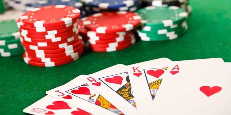 Top 5 Chiến Thuật Poker Đỉnh Cao Giúp Bạn Vươn Tới Ngôi Vị Cao Thủ